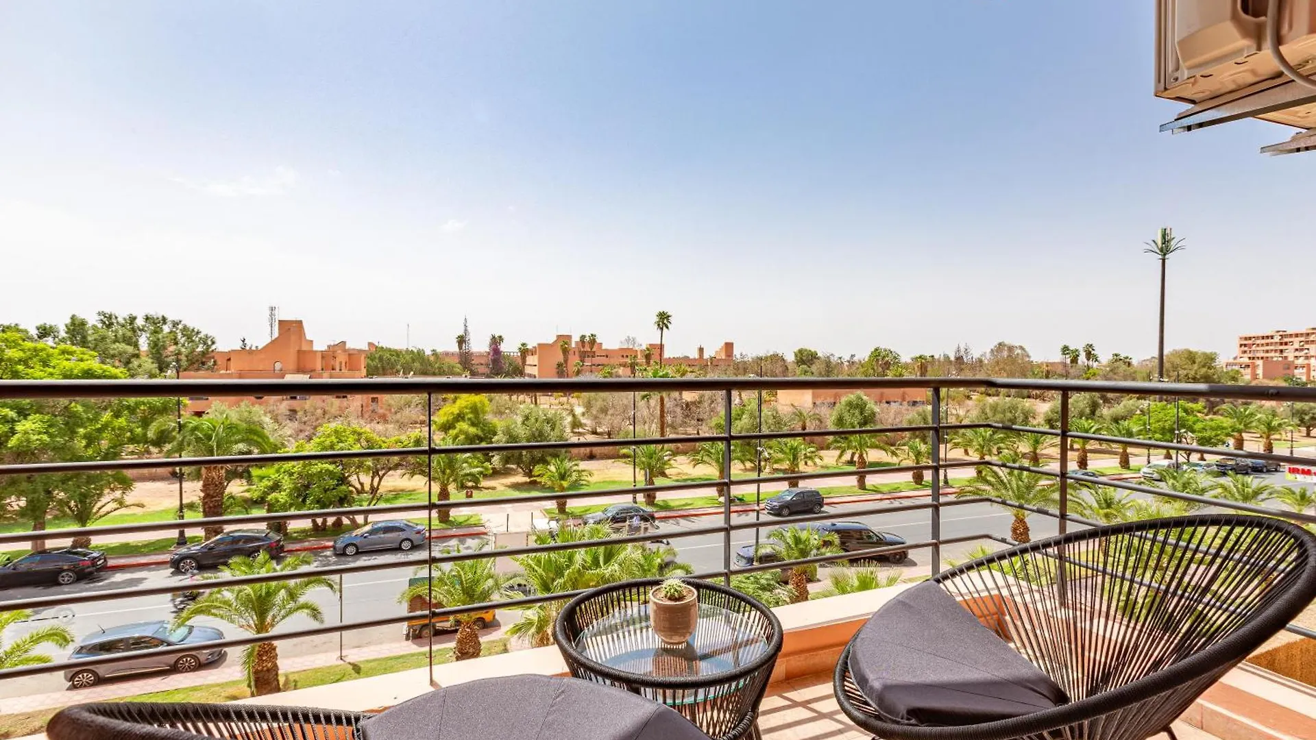 New! Appt Palm D'Or, Parking & Wifi Apartment Marrakesh